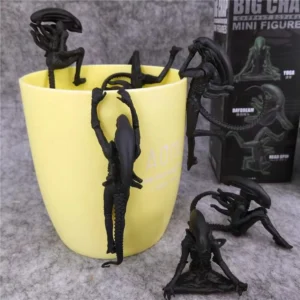 6pcs/Set Alien Xenomorph Figure Suit Fuchiko Anime Action Figure Halloween Decoration Ornaments Gift for Kid