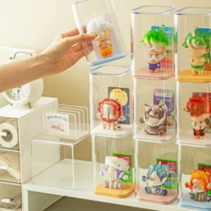 1 Set of 4 Transparent Plastic Stackable Display Cases for Collectible Figures, Doll Blind Box Storage Box 360 ° Visual Desktop Dust-Proof Multi-Purpose Collectibles Display and Storage Box
