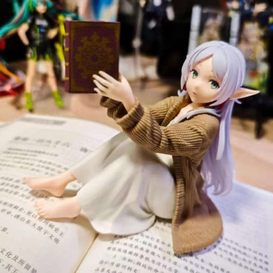 New 2025 frieren beyond the end of the journey anime figure frieren reading action collectible pvc models statue gifts - Image 3
