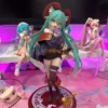 Hatsune Miku Desktop Tale Wonderland Puss in Boots Anime Figurine Collectible Figure