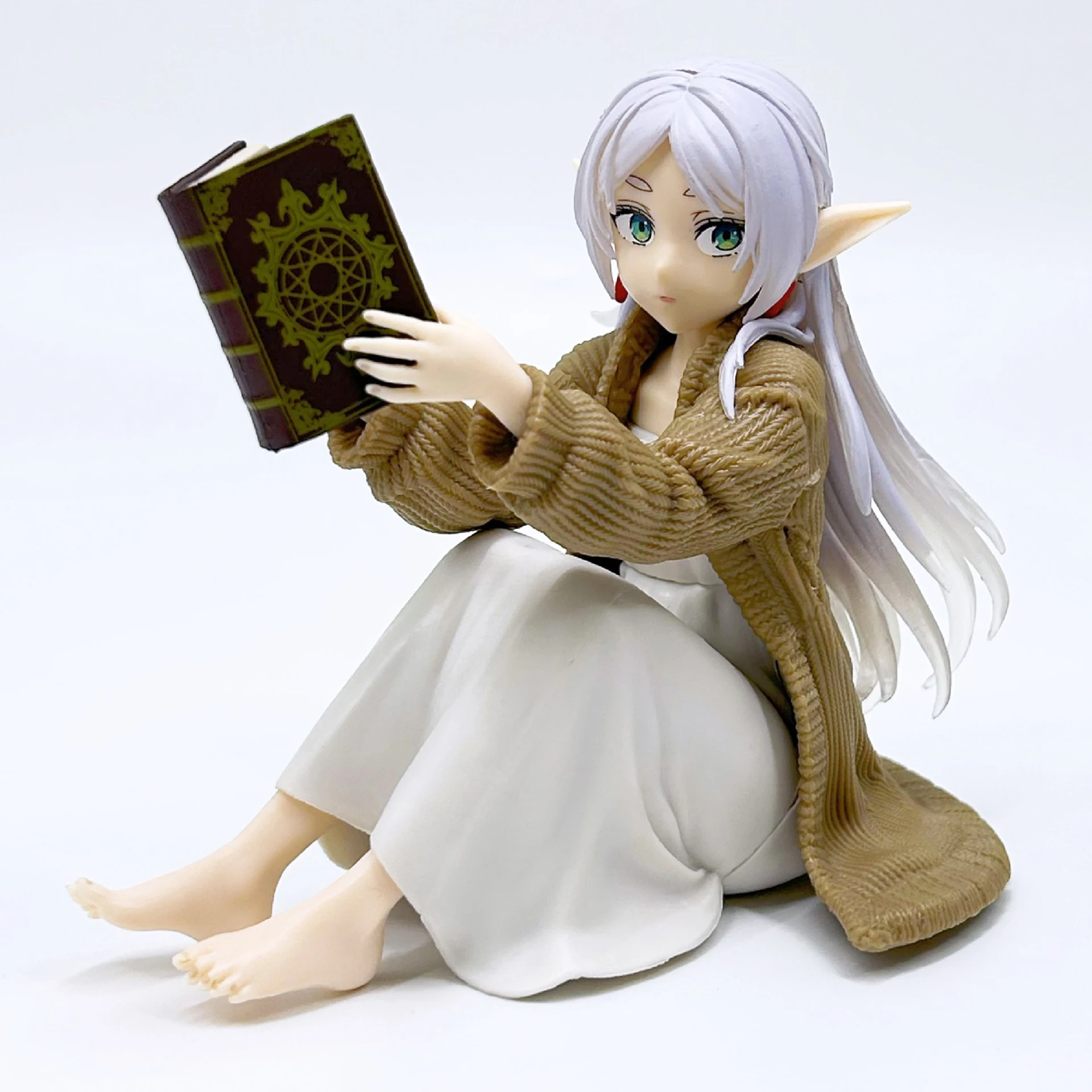 New 2025 frieren beyond the end of the journey anime figure frieren reading action collectible pvc models statue gifts - Image 8