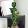 Novelty Alien Drinking Beer Resin Statue for Desk Display