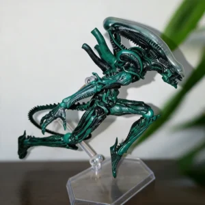 Green Xenomorph Alien Action Figure, Multi-Joint Movable Model, Collectible Toy & Home Decor Sculpture, Alien Creature Figurine
