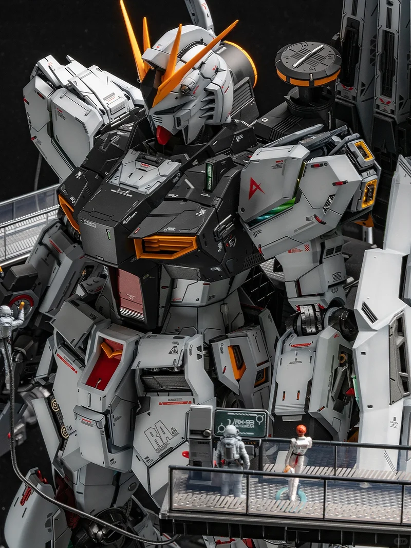 Daban 1/60 PG RX-93 V Metal Structure Equipped with Floating Cannon Assembly Model Kit