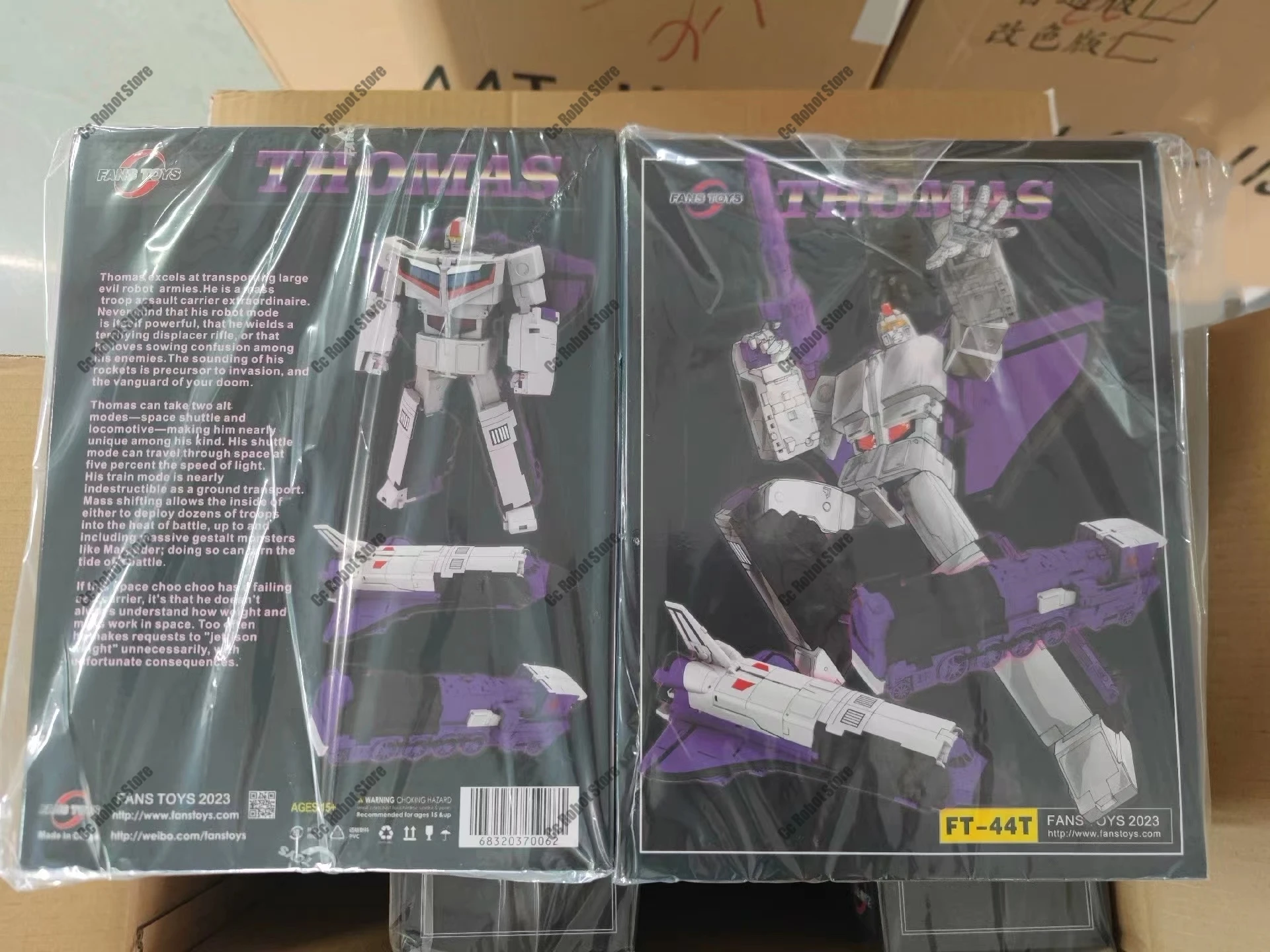 FansToys FT-44T Astrotrain Transforming Robot Action Figure — view 4