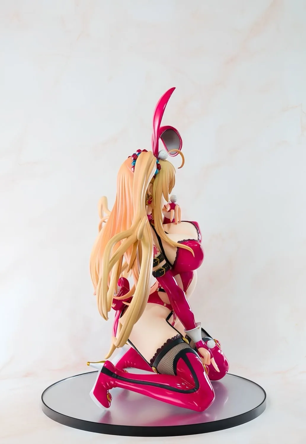 30cm Caroline Yuri Anime Peripherals Bunny Girl Figures Dolls Model Desk Collectible Figure — view 4