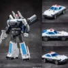 Transformation DX9 D18 D-18 16.7CM Prowl Collectio Action Figure