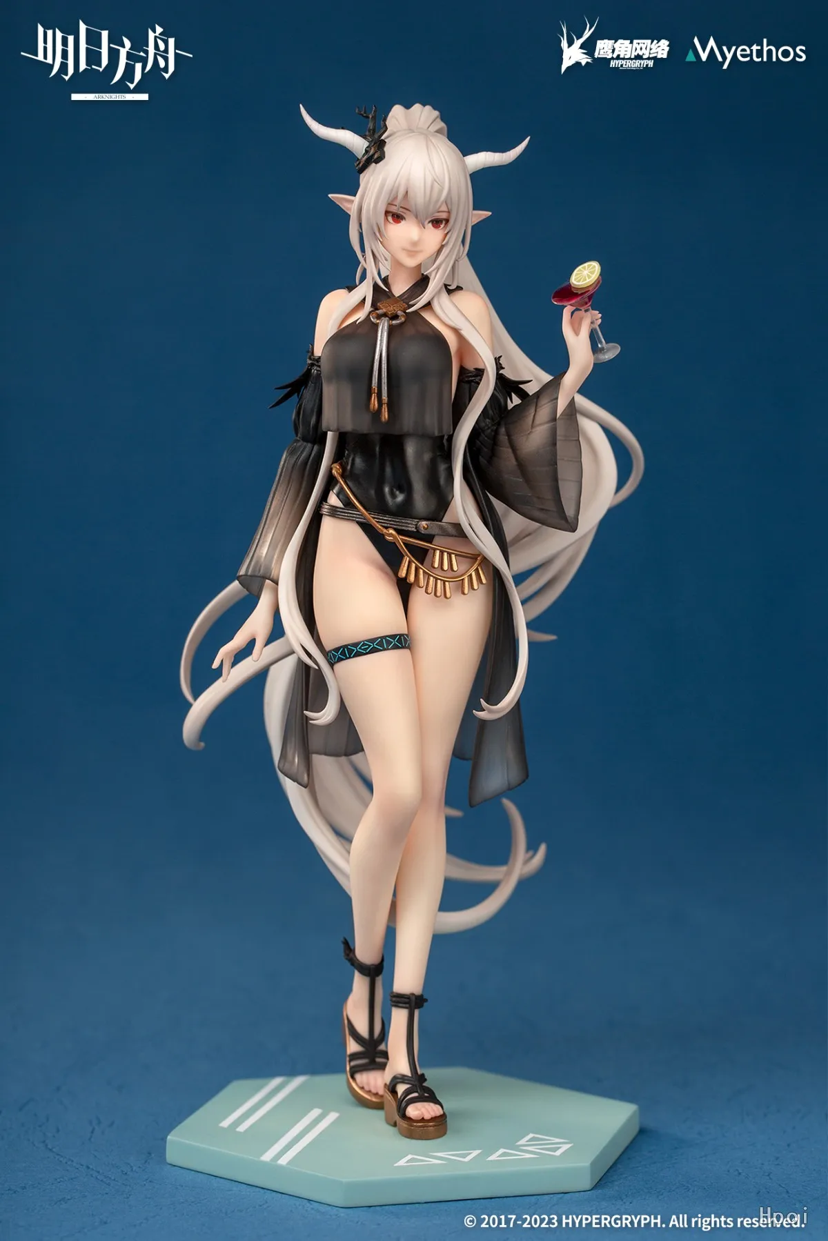 Myethos + Series Arknights the Shining Summer Collectible Figure — view 3