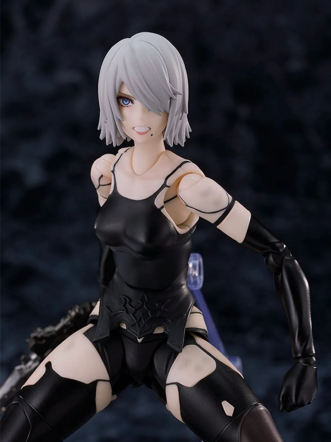 GSC Max Factory figma NieR:Automata 2B / A2 Action Figure — view 6