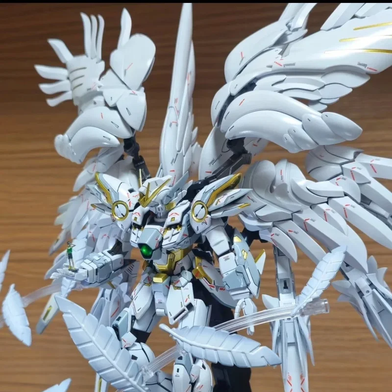 Daban MG 1/100 Snow White Prelude Wing Gundam Model Kit — view 5