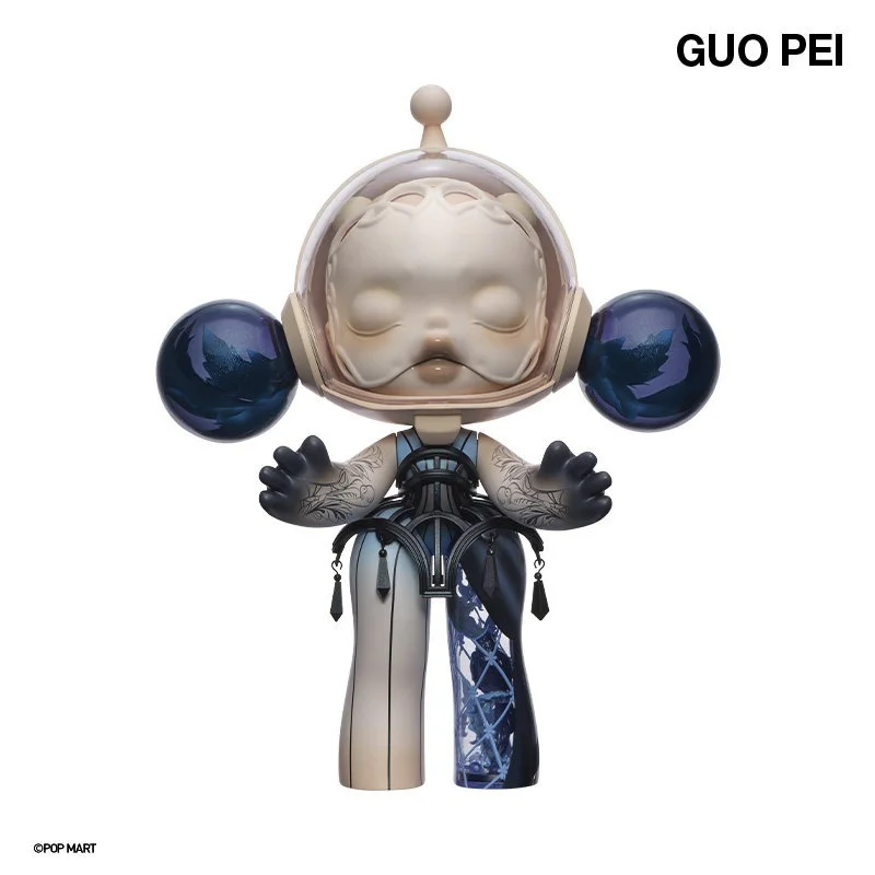 Tcv Popmart Mega Α Skullpanda 1000% 400% Guo Pei Alternate Universe Collectible Figure — view 6
