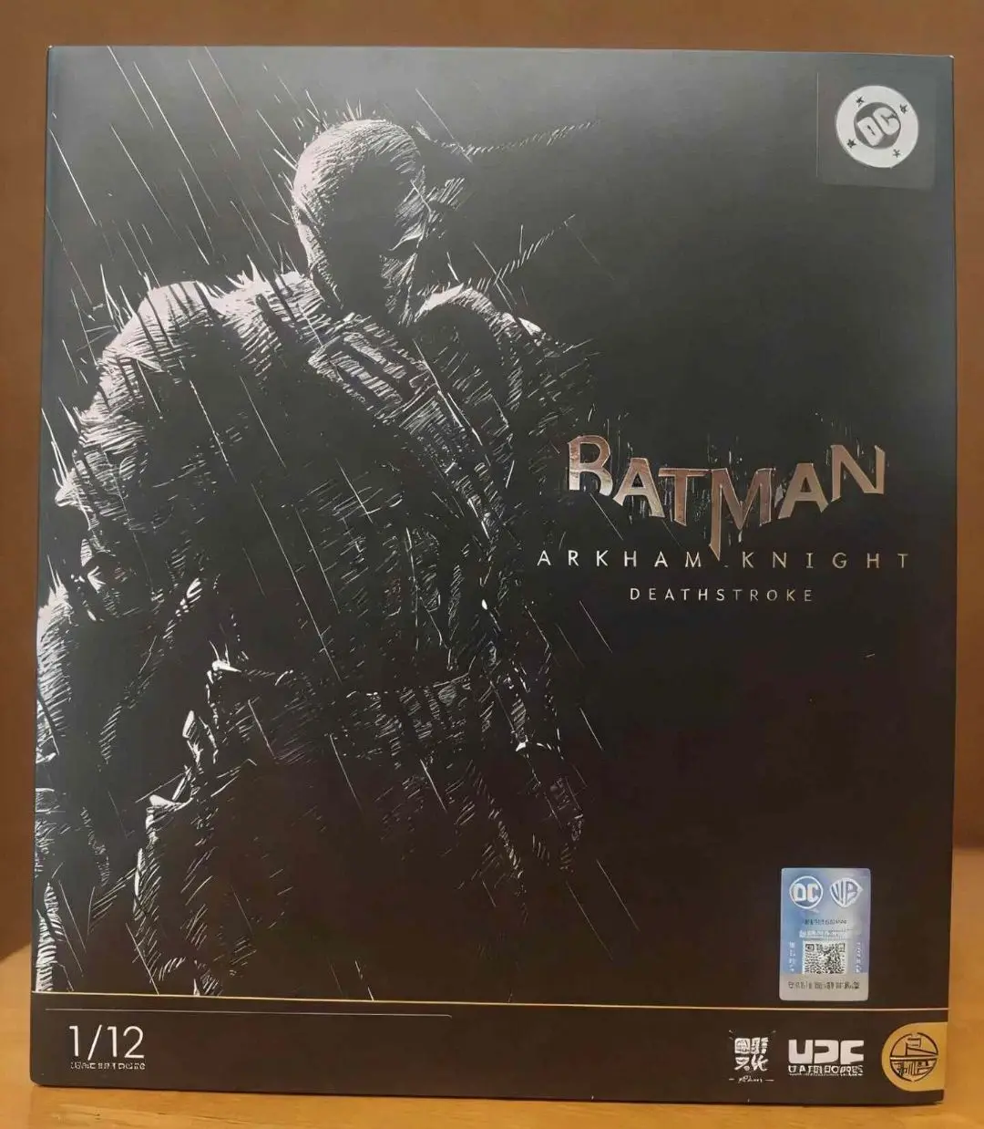 Yuan Ye Culture Quality Manufacturing Arkham Knight Batman Deathstroke 1/12 Model Collectible Action Figure — view 8