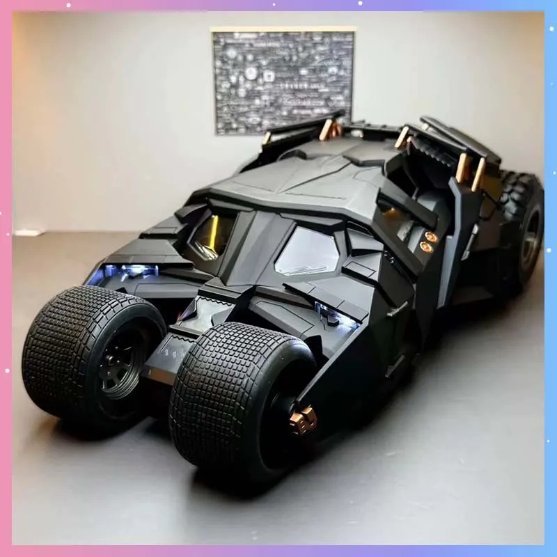 Batman Batmobile 1:18 Dark Knight Armored Car Display Model