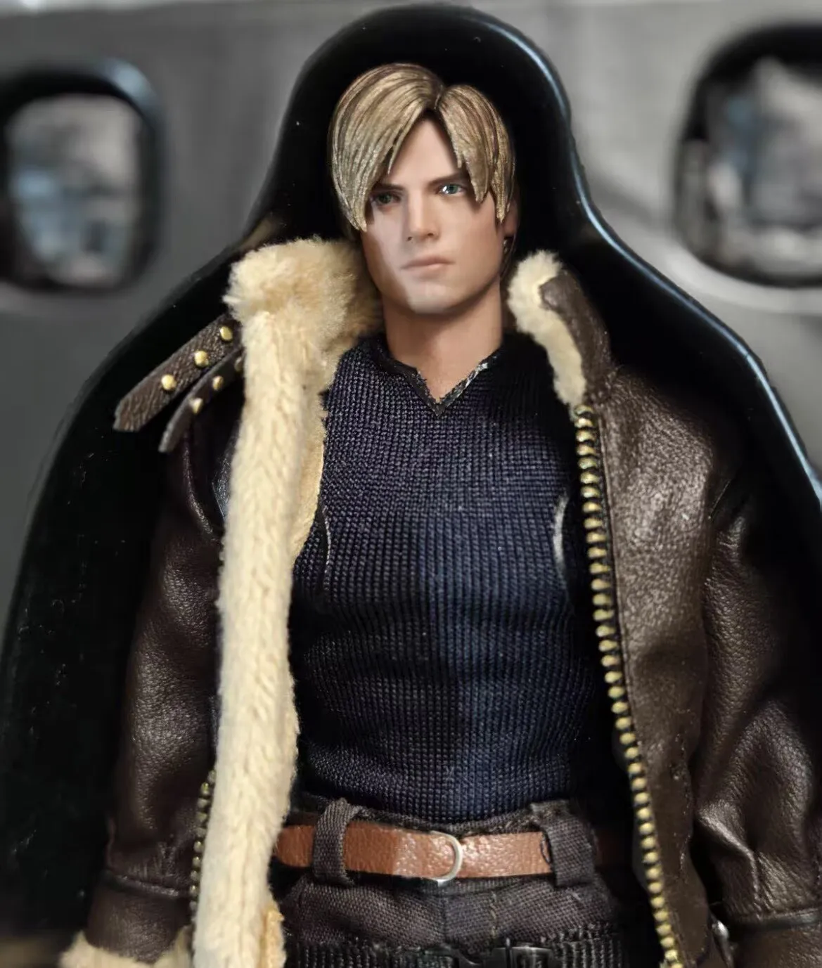 Patriot Studio Steelback Beast Resident Evil Leon S Kennedy 1/12 Scale 6 Action Figure — view 3