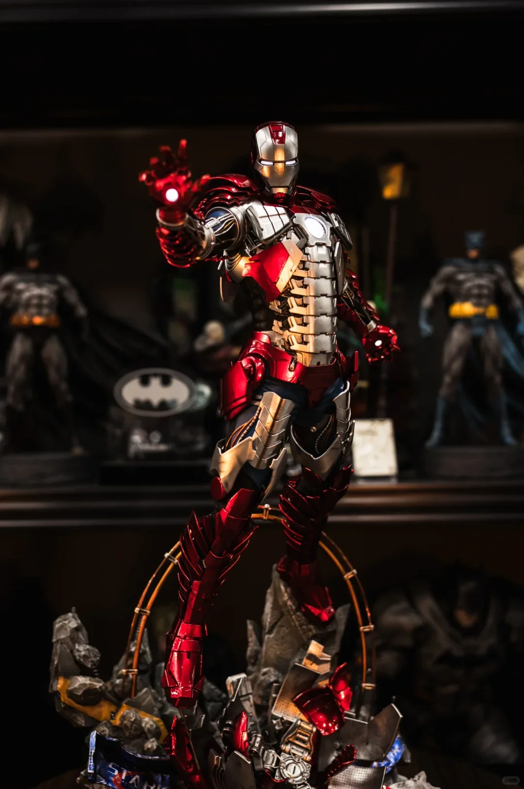 Product Marvel Series 66cm 1/4 Iron Man Mk5 Avengers High-End GK Collectible Figure — view 5