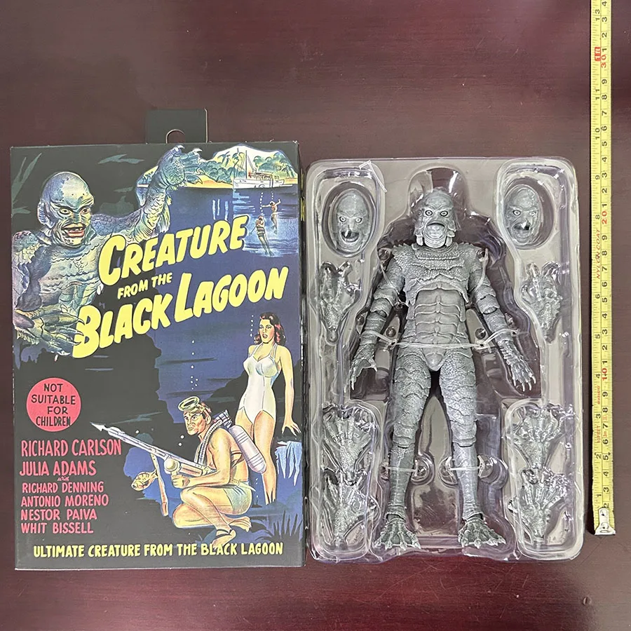NECA Creature from the Black Lagoon Horror Film Model Movable Room Action Figure — view 3