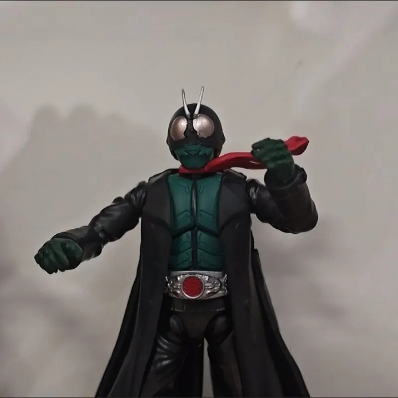 Bandai Kamen Rider New No.1 - with Cyclone Motorcycle & Coat Action Figure — view 3